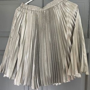 Club Monoco Lacosta Silver Pleat Skirt